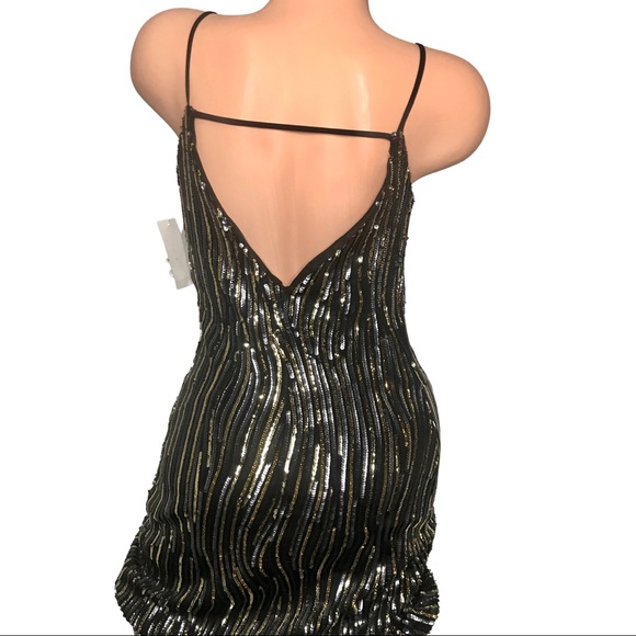 Eight Sixty Embellished Sequin Dress - Picture 8 of 12